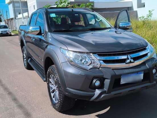 MITSUBISHI-L200 TRITON-2.4 16V TURBO DIESEL OUTDOOR HPE-S CD 4X4 AUTOMÁTICO MITSUBISHI-L200 TRITON-2020