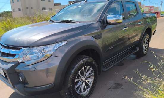 MITSUBISHI-L200 TRITON-2020