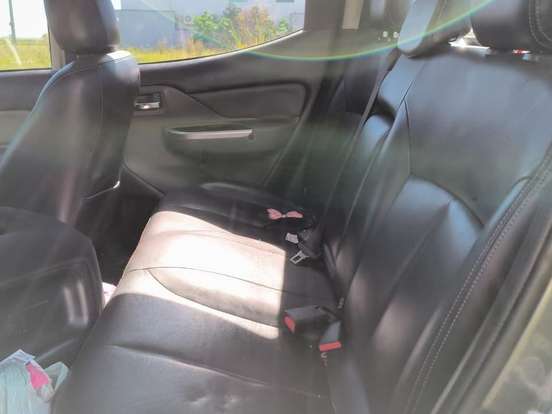 MITSUBISHI-L200 TRITON-2.4 16V TURBO DIESEL OUTDOOR HPE-S CD 4X4 AUTOMÁTICO MITSUBISHI-L200 TRITON-2020