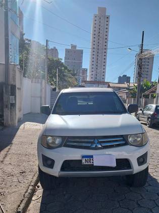 MITSUBISHI L200 TRITON 3.2 GLS 4X4 CD 16V TURBO INTERCOLER DIESEL 4P MANUAL