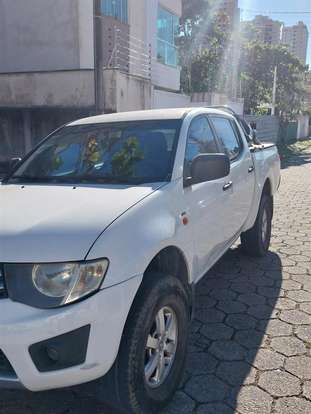 MITSUBISHI-L200 TRITON-2012