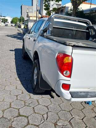 MITSUBISHI-L200 TRITON-2012