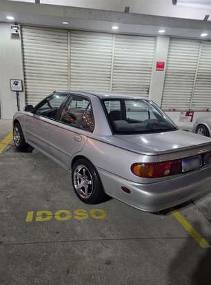 MITSUBISHI-LANCER-1993