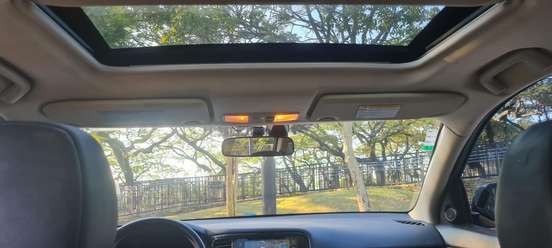 MITSUBISHI-OUTLANDER-2014