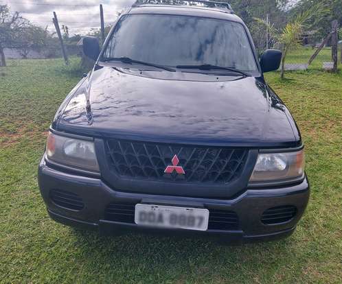 MITSUBISHI-PAJERO-2001