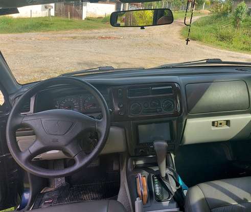 MITSUBISHI-PAJERO-3.0 GLS 4X4 V6 24V GASOLINA 4P AUTOMÁTICO MITSUBISHI-PAJERO-2001