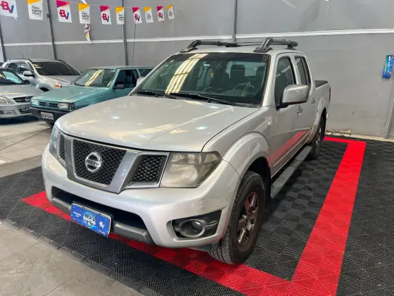 NISSAN FRONTIER 2.5 SV ATTACK 4X4 CD TURBO ELETRONIC DIESEL 4P MANUAL