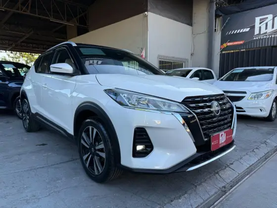 NISSAN KICKS 1.6 16V FLEXSTART ADVANCE XTRONIC NISSAN KICKS 1.6 16V FLEXSTART ADVANCE XTRONIC
