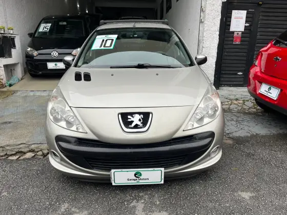 PEUGEOT 207 1.4 XR SPORT 8V FLEX 4P MANUAL PEUGEOT 207 1.4 XR SPORT 8V FLEX 4P MANUAL