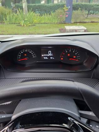 PEUGEOT 208 1.0 FIREFLY FLEX LIKE MANUAL