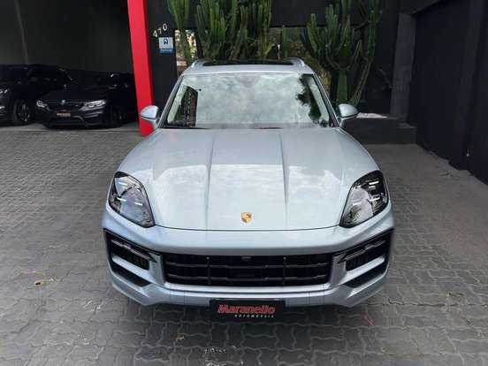 PORSCHE-CAYENNE-2025
