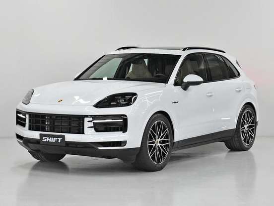 PORSCHE-CAYENNE-2024