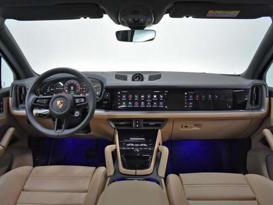 PORSCHE-CAYENNE-2024