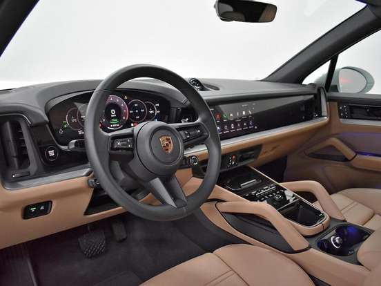 PORSCHE-CAYENNE-2024