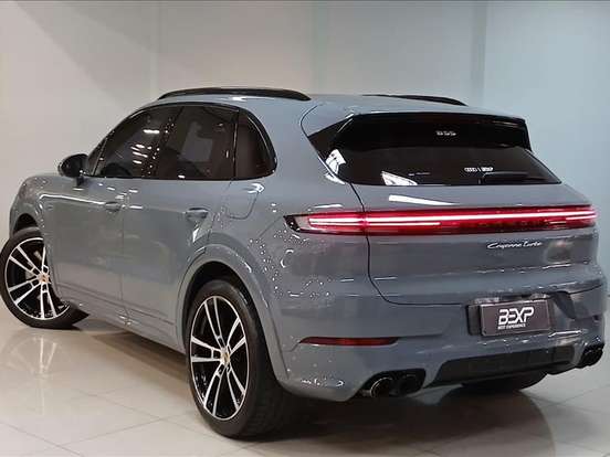 PORSCHE-CAYENNE-4.0 V8 E-HYBRID TURBO AWD TIPTRONIC S PORSCHE-CAYENNE-2024