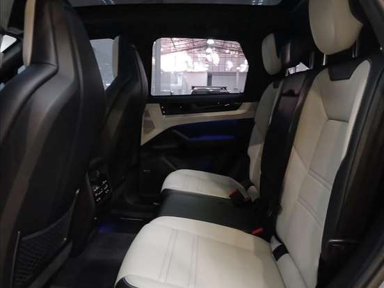 PORSCHE-CAYENNE-4.0 V8 E-HYBRID TURBO AWD TIPTRONIC S PORSCHE-CAYENNE-2024