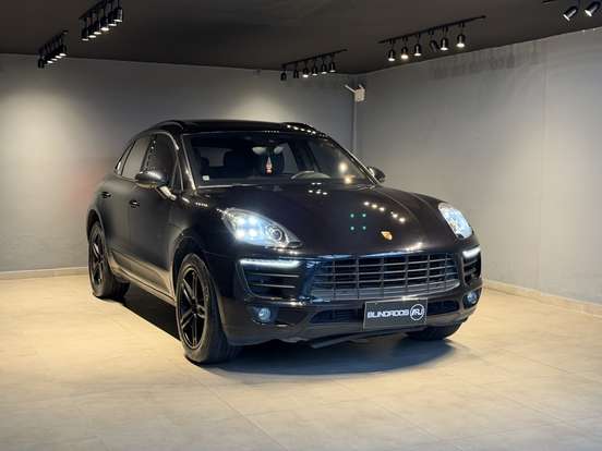 PORSCHE-MACAN-2.0 16V GASOLINA 4P AUTOMÁTICO PORSCHE-MACAN-2017