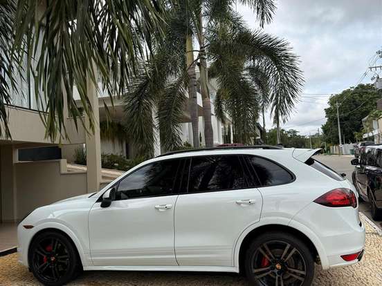 PORSCHE-CAYENNE-4.8 GTS 4X4 V8 32V GASOLINA 4P TIPTRONIC PORSCHE-CAYENNE-2013