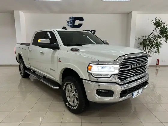 RAM 3500 6.7 I6 TURBO DIESEL LARAMIE CD 4X4 AUTOMÁTICO