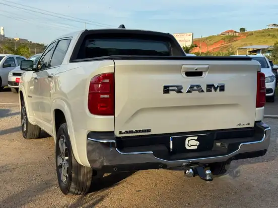 RAM-RAMPAGE-2.0 TURBO DIESEL LARAMIE 4X4 AUTOMÁTICO RAM-RAMPAGE-2024