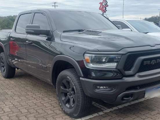 RAM-1500-5.7 V8 GASOLINA REBEL CD 4X4 AUTOMÁTICO RAM-1500-2024