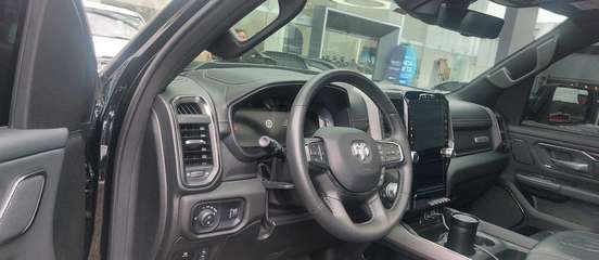 RAM-1500-5.7 V8 GASOLINA REBEL CD 4X4 AUTOMÁTICO RAM-1500-2024