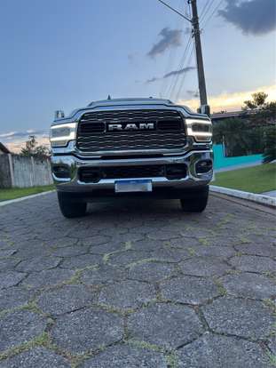 RAM-2500-6.7 I6 TURBO DIESEL LARAMIE CD 4X4 AUTOMÁTICO RAM-2500-2019