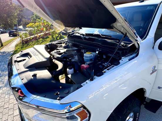 RAM-2500-6.7 I6 TURBO DIESEL LARAMIE CD 4X4 AUTOMÁTICO RAM-2500-2023