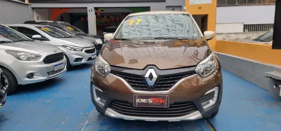 RENAULT CAPTUR 2.0 16V HI-FLEX INTENSE AUTOMÁTICO RENAULT CAPTUR 2.0 16V HI-FLEX INTENSE AUTOMÁTICO