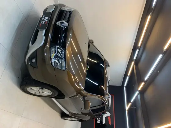 RENAULT DUSTER 1.6 DYNAMIQUE 4X2 16V FLEX 4P MANUAL RENAULT DUSTER 1.6 DYNAMIQUE 4X2 16V FLEX 4P MANUAL