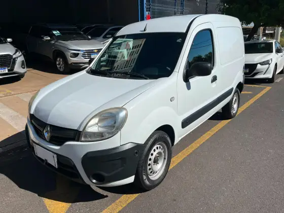 RENAULT KANGOO 1.6 EXPRESS 16V FLEX 4P MANUAL RENAULT KANGOO 1.6 EXPRESS 16V FLEX 4P MANUAL