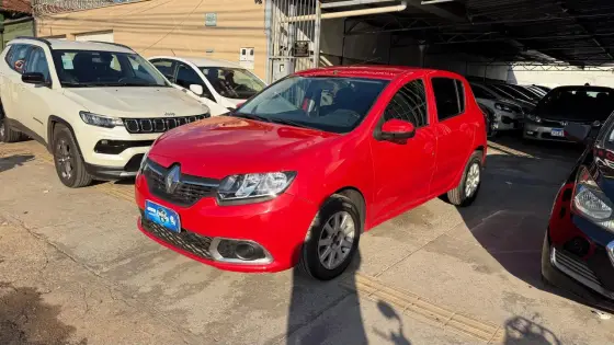 RENAULT SANDERO 1.0 EXPRESSION 16V FLEX 4P MANUAL RENAULT SANDERO 1.0 EXPRESSION 16V FLEX 4P MANUAL