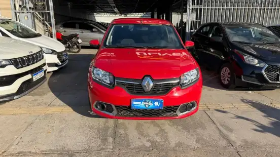 RENAULT-SANDERO-2016