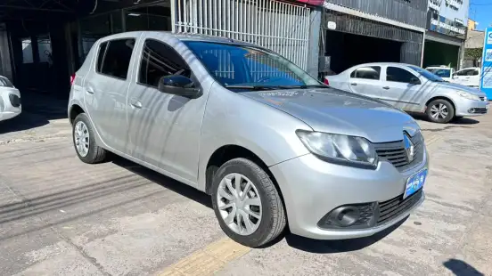 RENAULT-SANDERO-2016