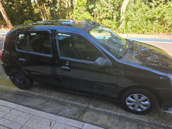 RENAULT-CLIO-2013