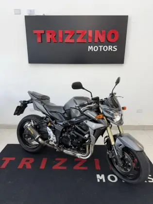 SUZUKI GSR 750 SUZUKI GSR 750