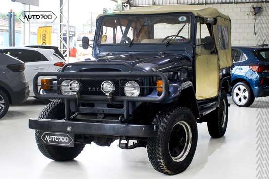 TOYOTA-BANDEIRANTE-1982