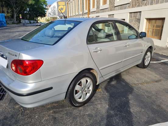 TOYOTA-COROLLA-2006