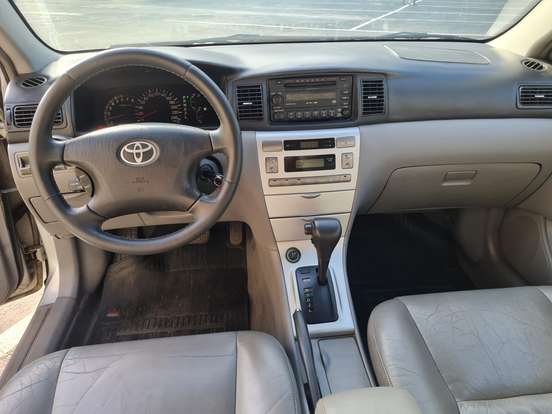 TOYOTA-COROLLA-2006
