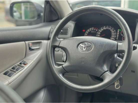 TOYOTA-COROLLA-1.8 SE-G 16V GASOLINA 4P AUTOMÁTICO TOYOTA-COROLLA-2006