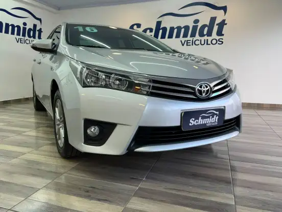TOYOTA-COROLLA-2015