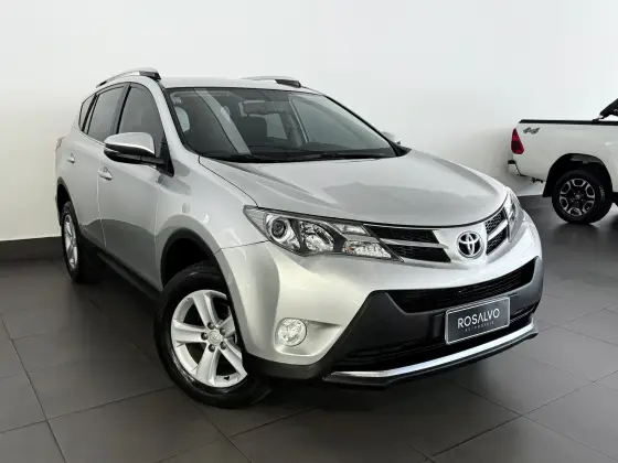 TOYOTA RAV4 2.0 4X4 16V GASOLINA 4P AUTOMÁTICO TOYOTA RAV4 2.0 4X4 16V GASOLINA 4P AUTOMÁTICO