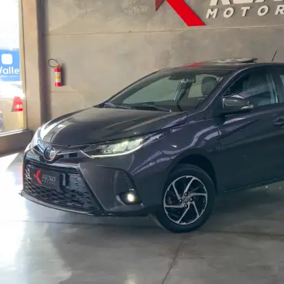 TOYOTA-YARIS-2024