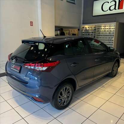 TOYOTA-YARIS-2024
