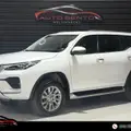 TOYOTA HILUX SW4 2.8 D-4D TURBO DIESEL SRX 4X4 AUTOMÁTICO TOYOTA HILUX SW4 2.8 D-4D TURBO DIESEL SRX 4X4 AUTOMÁTICO