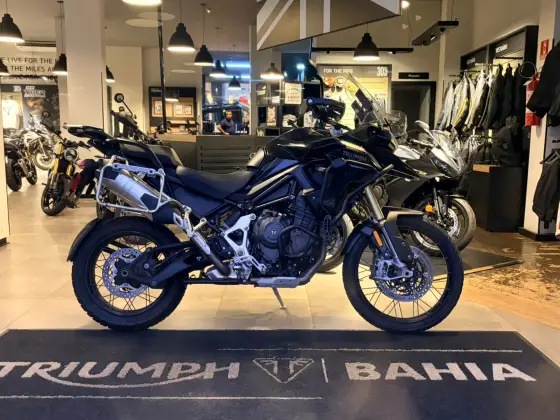 TRIUMPH TIGER 1200 BLACK EDITION TRIUMPH TIGER 1200 BLACK EDITION