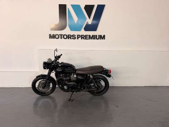 TRIUMPH-BONNEVILLE T120 1200-2017