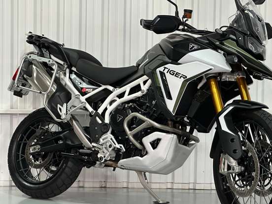 TRIUMPH-TIGER 900 RALLY PRO-2024