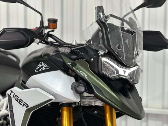 TRIUMPH-TIGER 900 RALLY PRO-2024