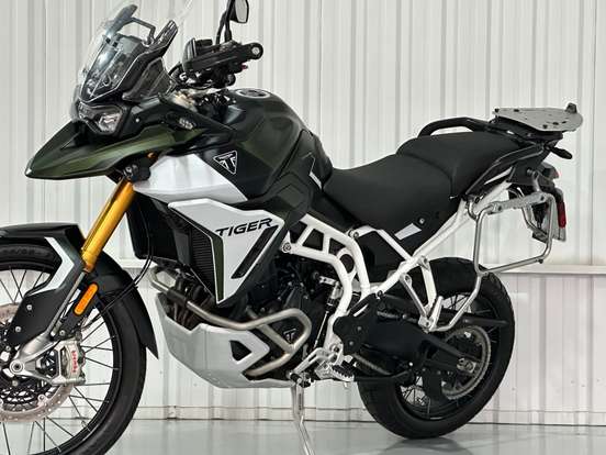 TRIUMPH-TIGER 900 RALLY PRO-2024